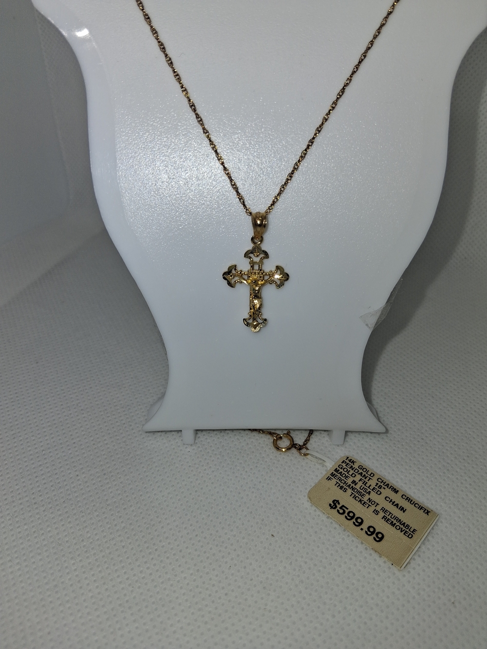 14K Gold Cross Pendant Necklace - Yellow Gold